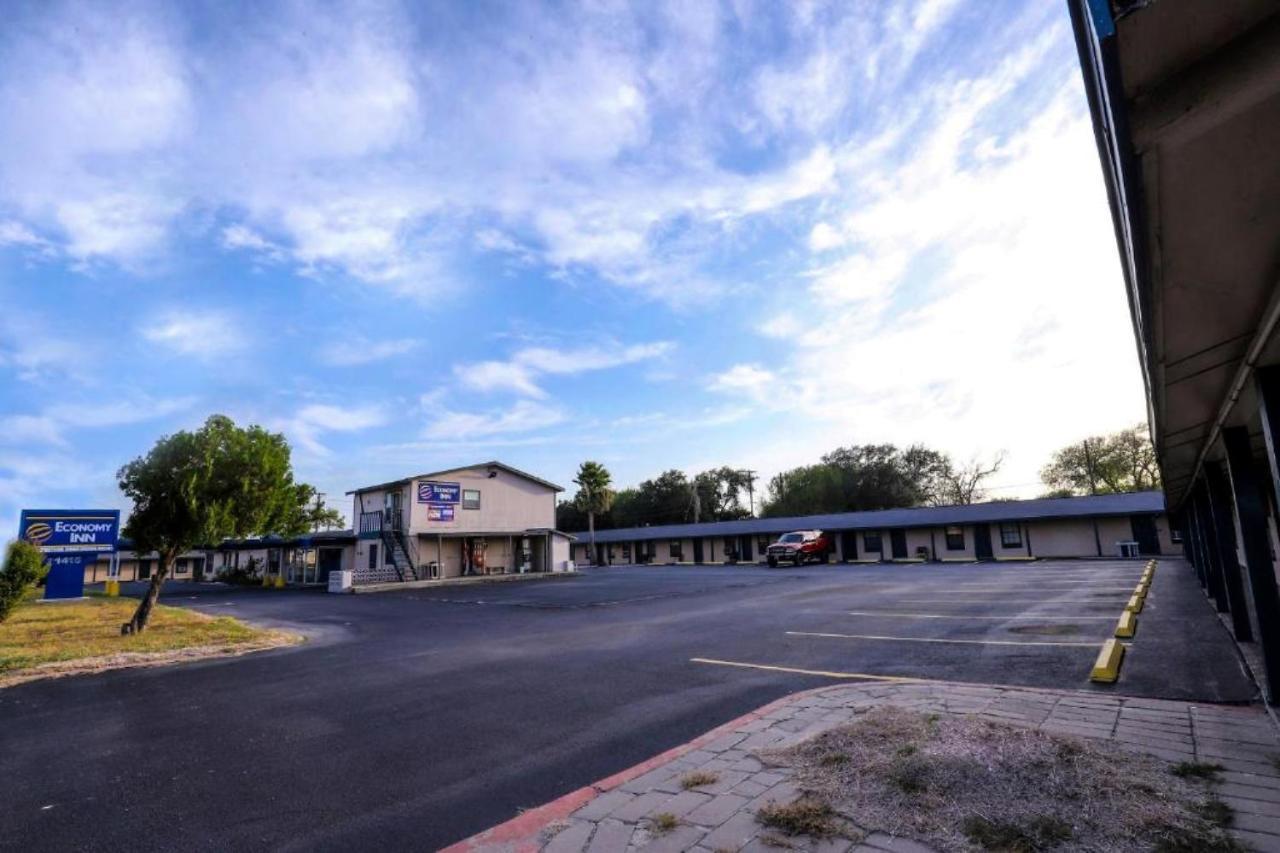 Economy Inn Kingsville Extérieur photo