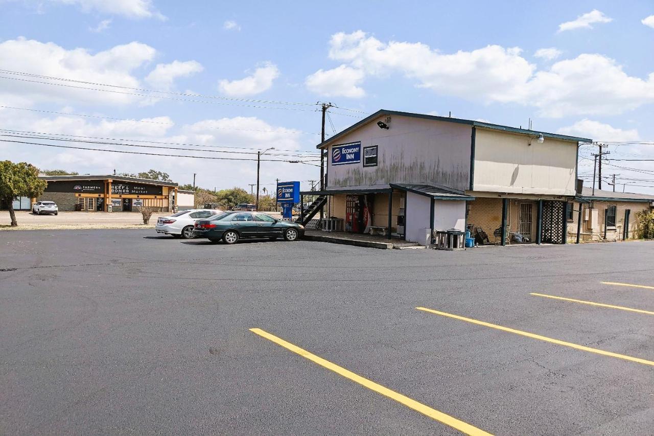 Economy Inn Kingsville Extérieur photo